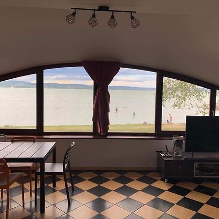 Szines Panoráma Apartman Balatonlelle Esterno foto