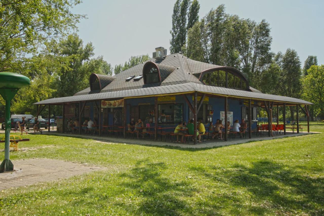 Szines Panoráma Apartman Balatonlelle Esterno foto