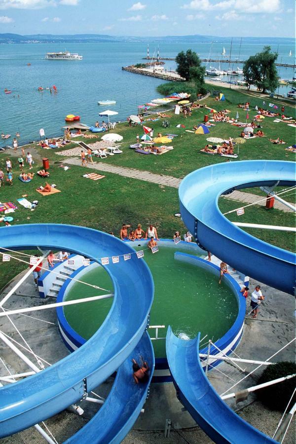 Szines Panoráma Apartman Balatonlelle Esterno foto